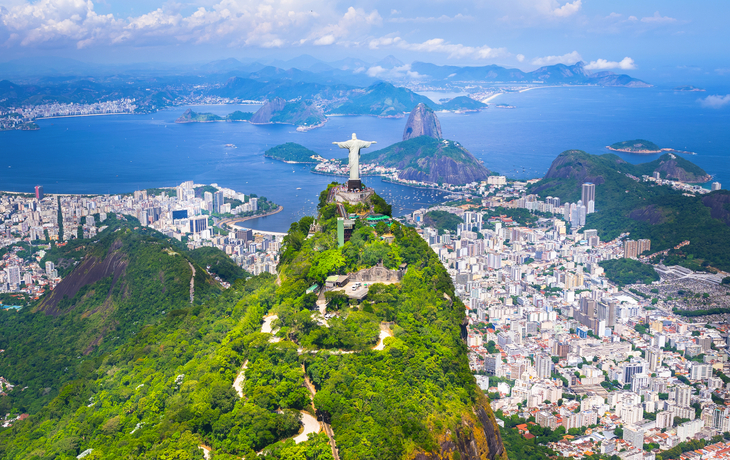 Rio de Janeiro mit Corcovado und Zuckerhut, Brasilien